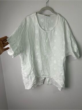 Camille & co 100% Linen embroidery Top size XL White